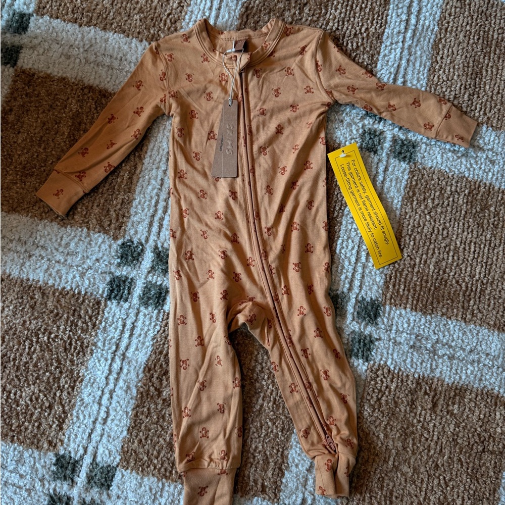 NWT SKIMS Sleep Baby Onesie - Gingerbread